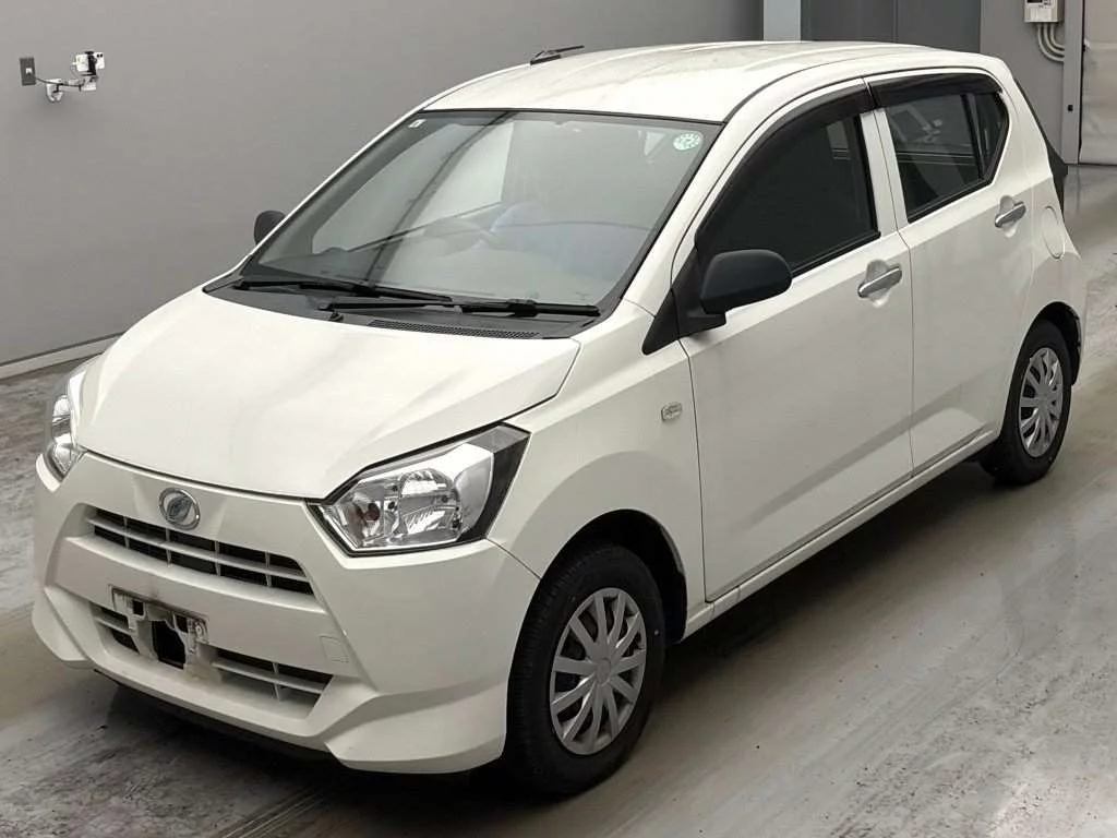 Daihatsu Mira e:S LA350S 2021